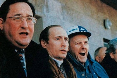 From left to right: Anatoly Turchak, Vladimir Putin and Anatoly Sobchak
