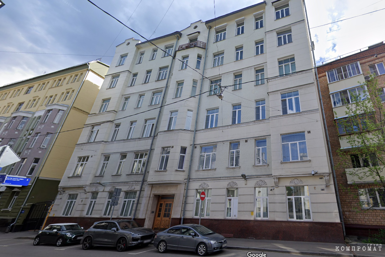 Apartment building I.S.  Baskakova