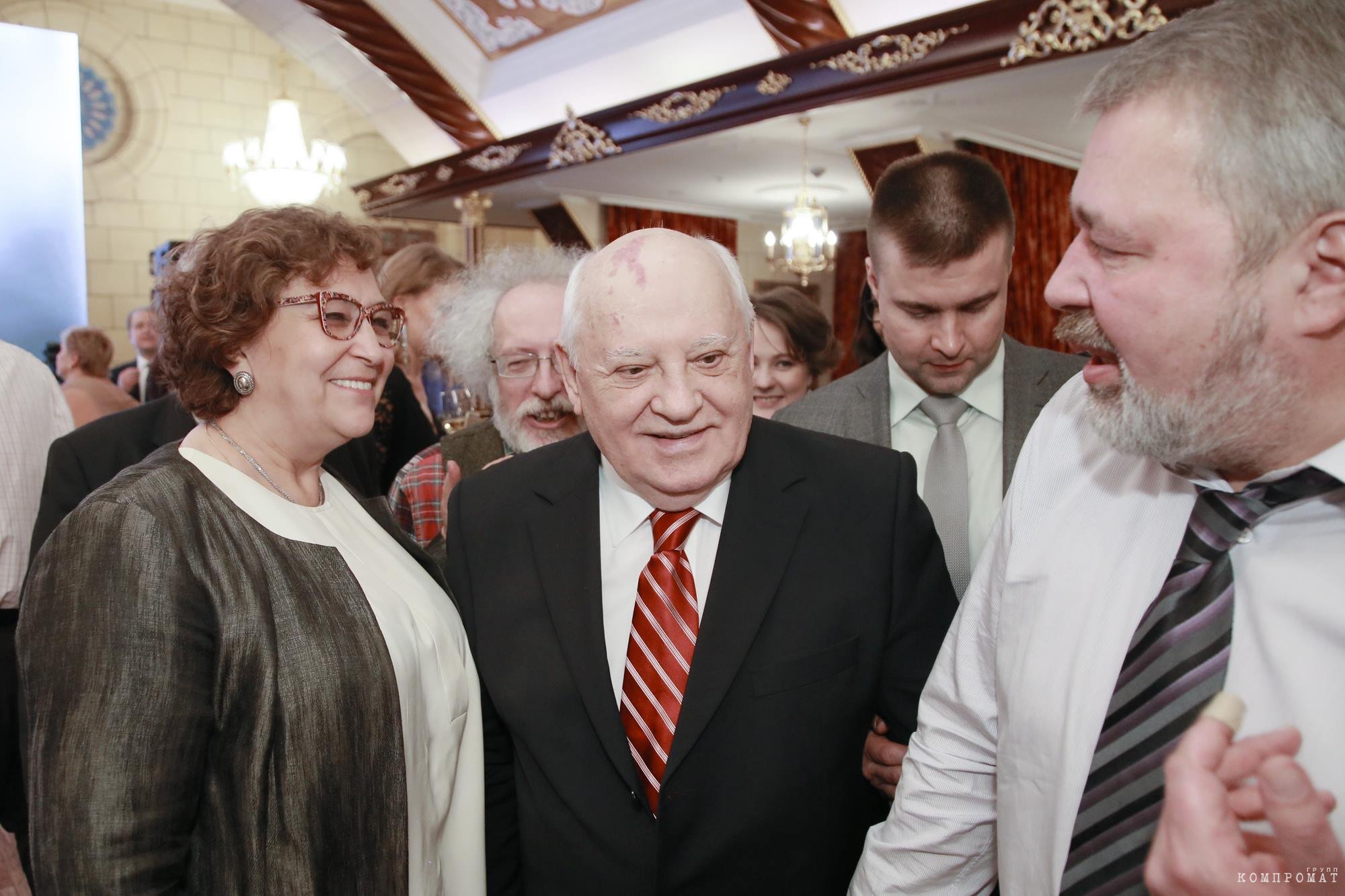 Evgenia Albats with Mikhail Gorbachev, Alexey Venediktov and Dmitry Muratov