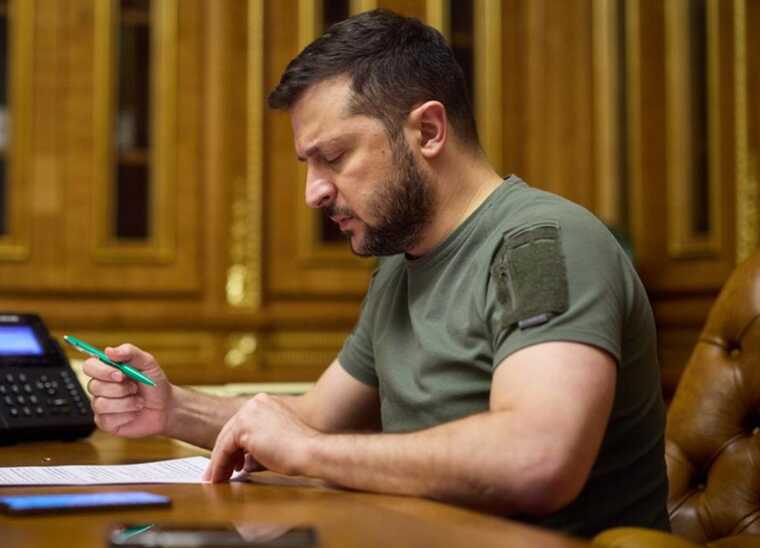 Volodymyr Zelenskyy sanctioned confidential guidelines for discussions with the US and Russia.