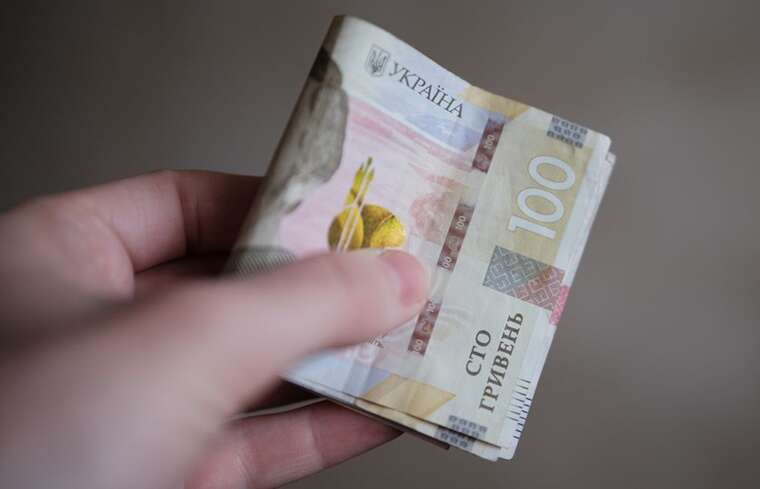 The dream of a 10,000-ruble pension: how much do you need to earn to make it a reality?