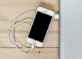 202723 Russian Student Was Charging The Iphone And Died