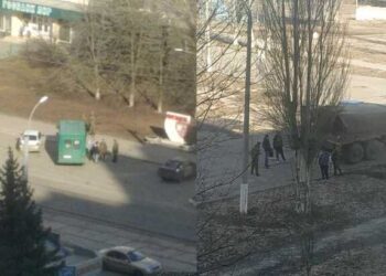 203235 &Quot;To War At Gunpoint?&Quot; Residents Of Lugansk Report That The Military Commandant'S Office Takes Men Off The Streets