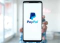 203802 PayPal suspends work in Russia