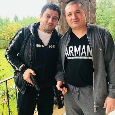 From left to right: Namik Salifov (Bakinsky) and Nadir Salifov (Lotu Guli)