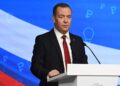 4 24 1000x600 Medvedev said that one should not hope for the depletion of stocks of weapons from the Russian Federation