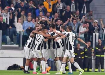 26208 Juventus have lost 15 points for financial fraud
