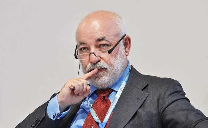 26247 Russian and British tried to hide Vekselberg's yacht from sanctions