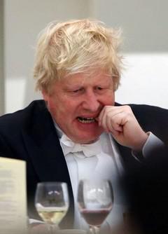 Boris Johnsons aides had sex at a Downing Street party Boris Johnson's aides had sex at a Downing Street party during lockdown
