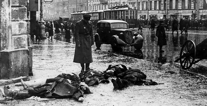 in besieged leningrad, some ate corpses, others - caviar