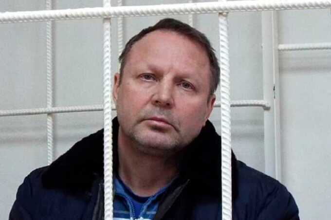 The case of Yuri Pichugins organized criminal group without corruption The case of Yuri Pichugin's organized criminal group: without corruption ties, conspiracy, discipline and territory