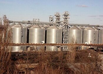 Zernovoy Terminal V Samom Tsentre Odessyi. Vid S Primorskogo Bulyvara The High Court Of England Arrested The Assets Of The Owners Of The Odessa Grain Terminal Gnt Group And Olimpex Coupe For More Than $118 Million