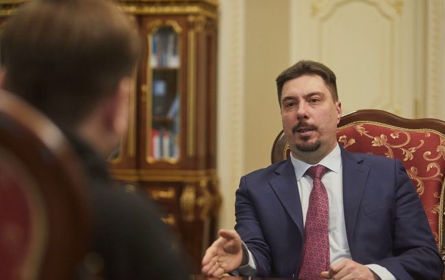 The head of the Supreme Court accused Smirnov of trying to disrupt the congress for the election of the Supreme Court.  He reacted