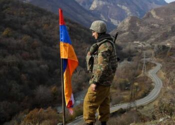 30754 There was a clash between Armenia and Azerbaijan in Karabakh, there are wounded and dead