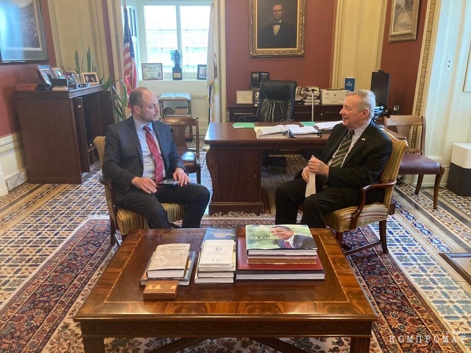 vladimir kara-murza and senior u.s. senator dick durbin