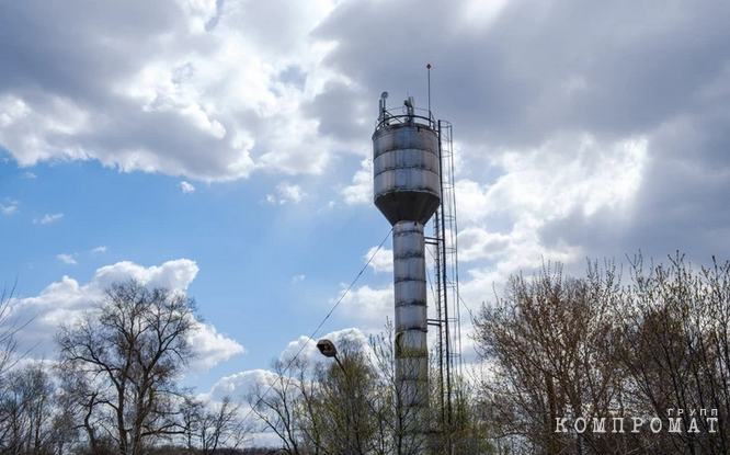 There is a water tower next to the camp site.