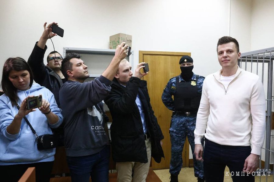 Artyom Chekalin (right) in court