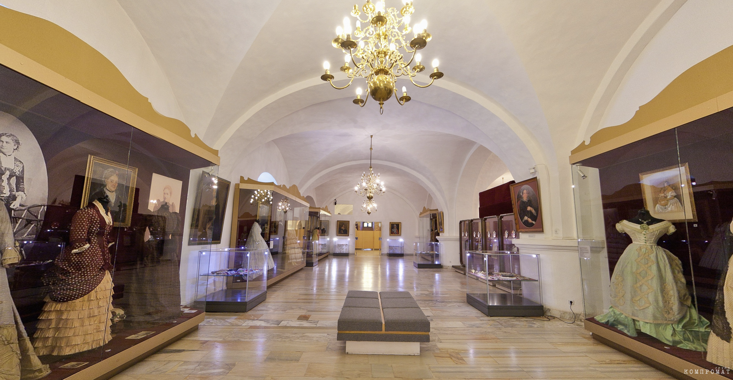 exhibition "fashion of the secession from the collection of alexander vasiliev" at the museum of applied arts in vilnius