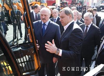 Alexander Lukashenko (left), Alexander Shakutin (right)
