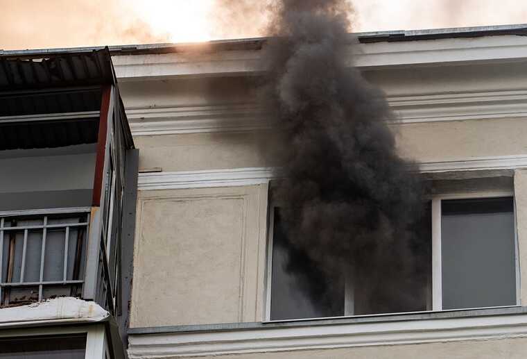 A Muscovite woman set her apartment on fire and her A Muscovite woman set her apartment on fire, and her neighbor died