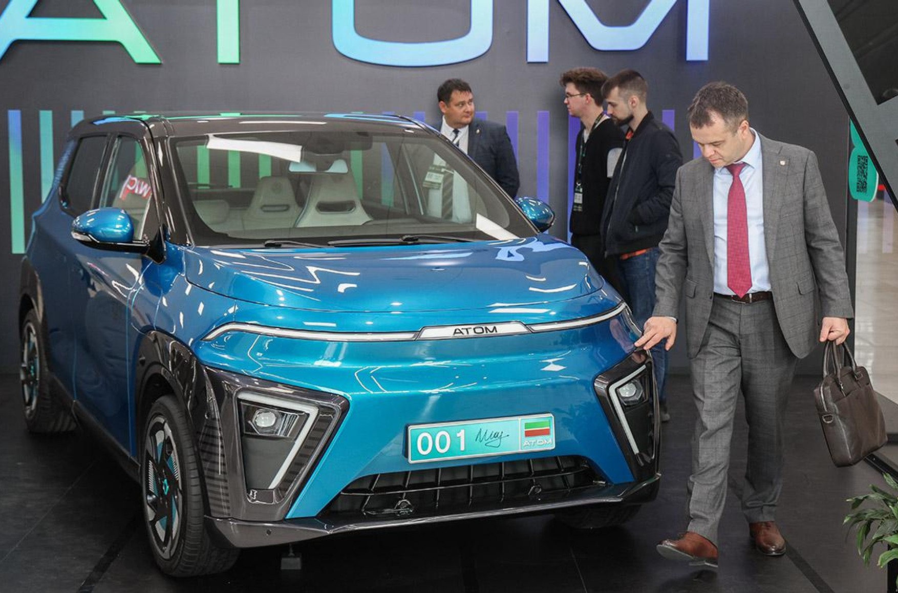 The Russian Atom electric car has received 36 thousand pre orders The Russian Atom electric car has received 36 thousand pre-orders. According to an auto expert, Russians will not be able to afford such a car.