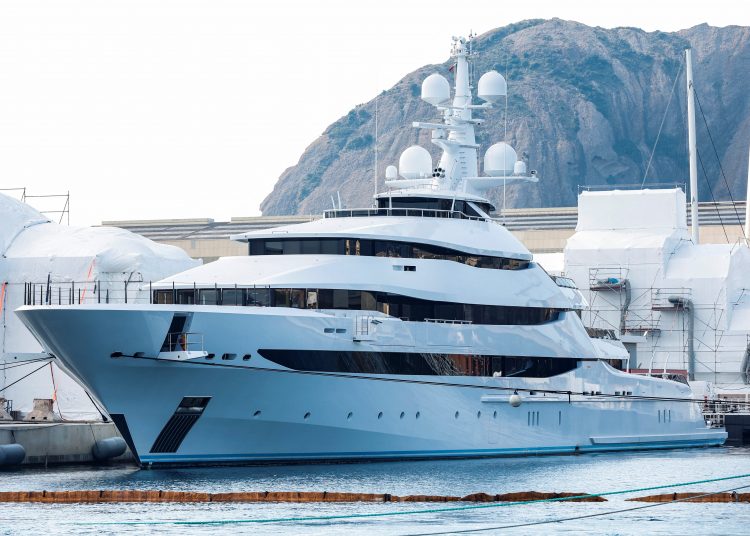 1698931218 7 Russian businessmen and officials in 2022 owned at least 83 Russian businessmen and officials in 2022 owned at least 83 top-end boats worth a total of $9.765 billion.