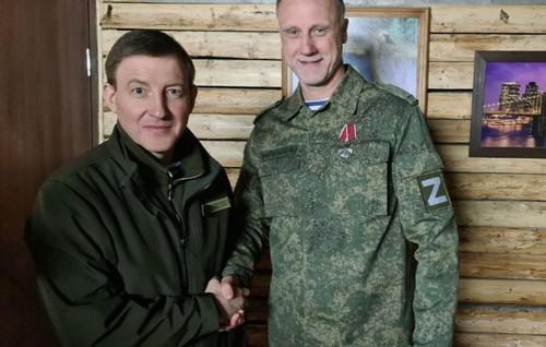 Andrey Turchak (left) and Oleg Golikov