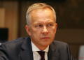 The ex head of the Central Bank of Latvia volunteered to The ex-head of the Central Bank of Latvia volunteered to help the management of Trasta komercbanka for €500 thousand, received half and a fishing trip to Kamachatka