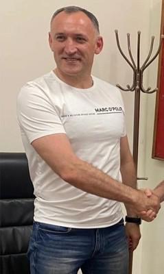 Andrey Shpilenko in a Marc O'Polo T-shirt