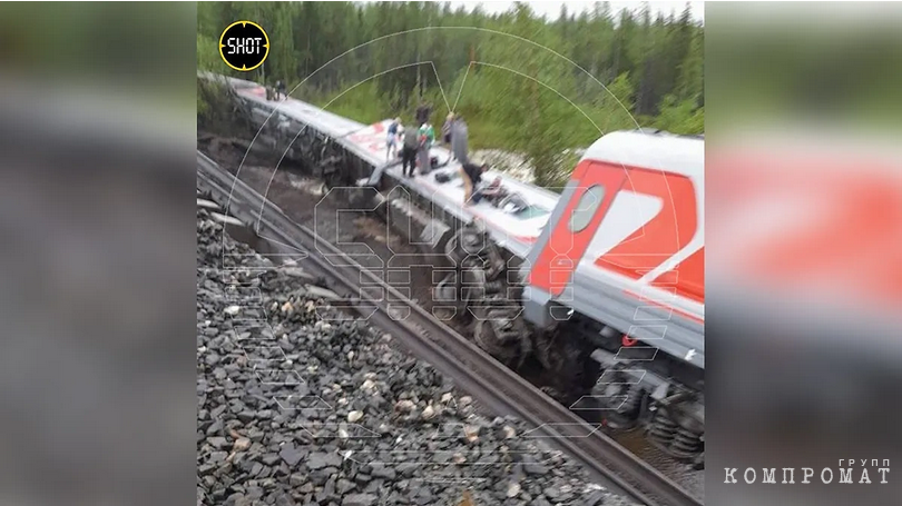 Cars on their side: What is known about the emergency with a passenger train in Komi