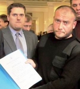 Alexander Urbansky and Dmitry Yarosh in parliament