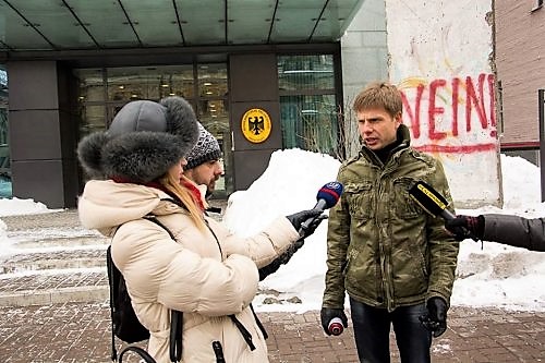 Goncharenko clowns in Germany