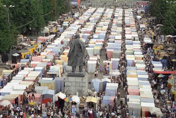 luzhniki market baum babakov