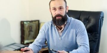 ex-deputy head of the supreme economic court emelyanov was detained for bribery