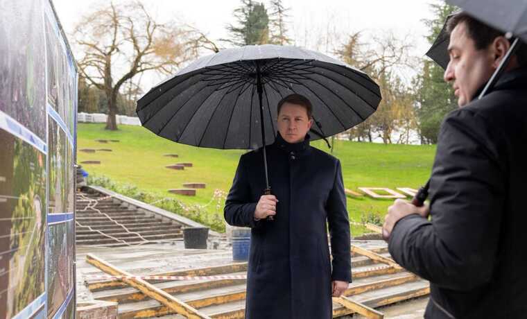 The former Sochi mayor's home has become a shelter for children with disabilities.