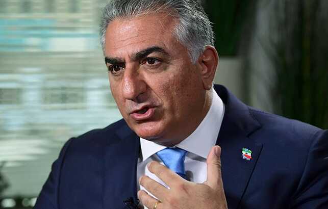 The heir to the Pahlavi Shah dynasty addressed protesters in Iran.