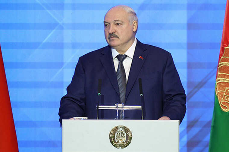 Lukashenko announced preparations for war and allowed for a response in the event of a threat from other countries.
