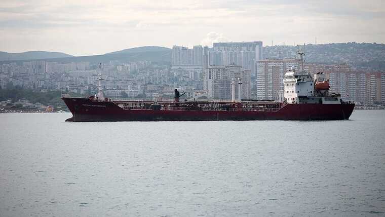 Oil spill in the Kerch Strait: Black Sea at risk of environmental disaster