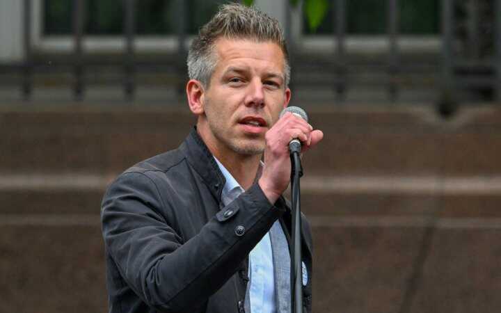 Hungarian opposition leader Péter Magyar demanded that Volodymyr Zelensky explain his statements about Viktor Orbán.