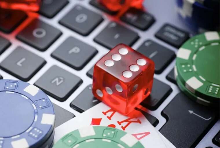 Taxes on winnings in Ukraine: 18% personal income tax and 5% military tax are withheld by the game organizer.