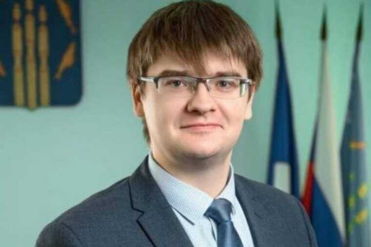 The former deputy head of the Neryungri district received a 2.5-year suspended sentence for fraud with public funds.