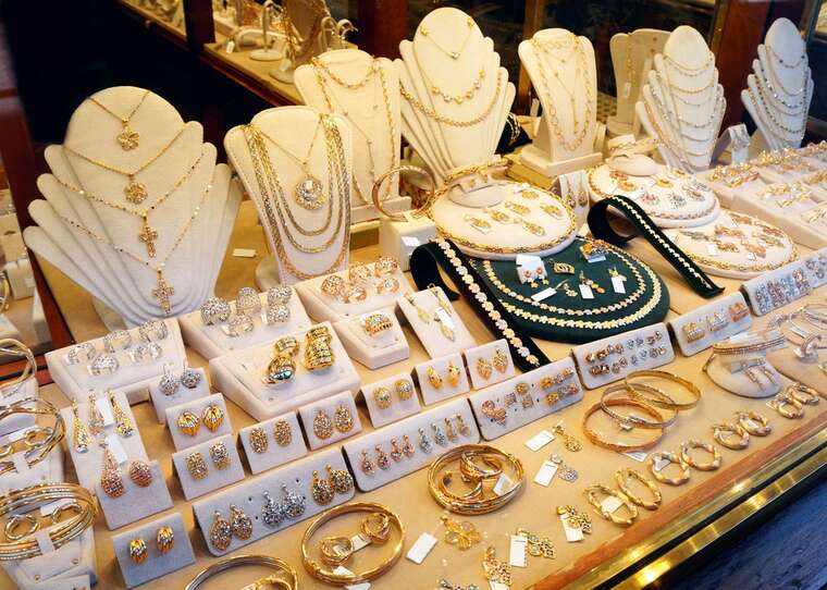 Ukraine's jewelry market is growing: revenue of UAH 1.23 billion by 2024