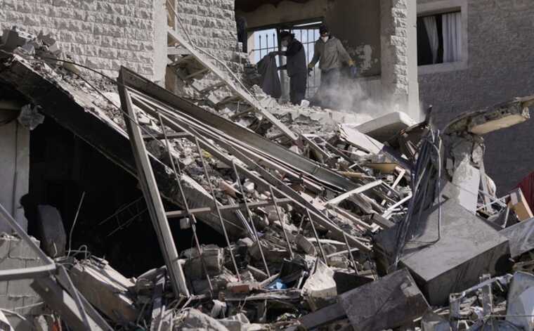 Israel carried out airstrikes on Hezbollah and Hamas targets in Lebanon, causing casualties