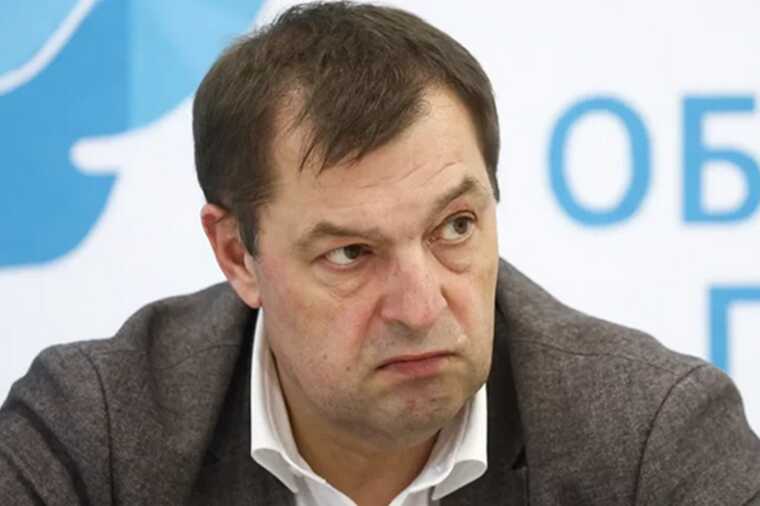 The power struggle between Malkov and Artemov concerning Ryazan's finances might result in a decline in authority.