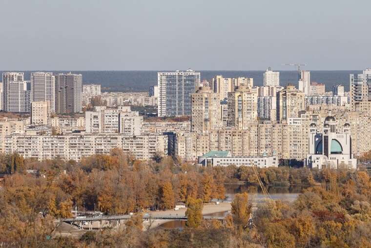 Experts predict a rise in apartment rental prices.