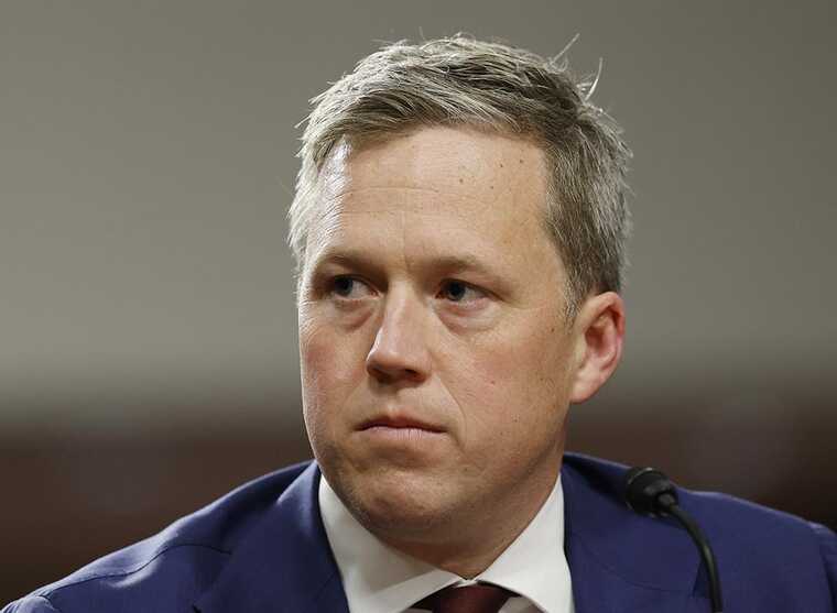 The US Secretary of the Army offered Kyiv security in exchange for agreeing to demilitarize Donbas.