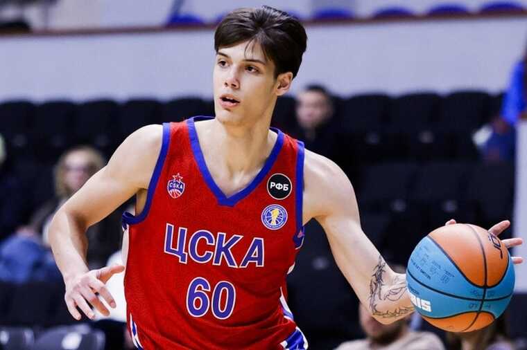CSKA Junior basketball player Vladimir Ershov suffered a severe head injury after being beaten in a nightclub.