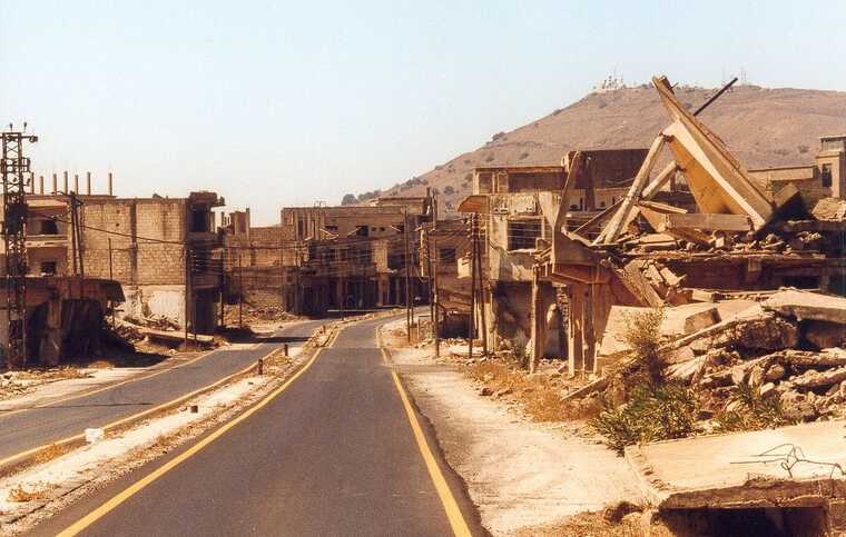 A novel interment ground holding the remains of non-native individuals was unearthed in Al-Qutayfa.