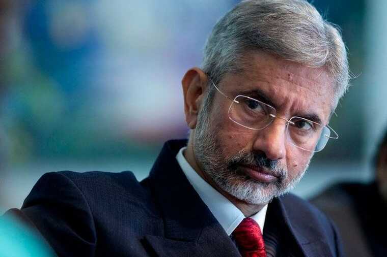 India rejected the idea of refusing Russian oil, declaring that it would make its own decisions.