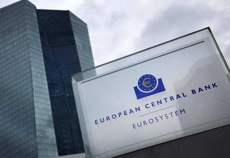 The European Central Bank's unwillingness to back the reparations plan has deepened the predicament concerning Ukraine's 2026 financial plan.